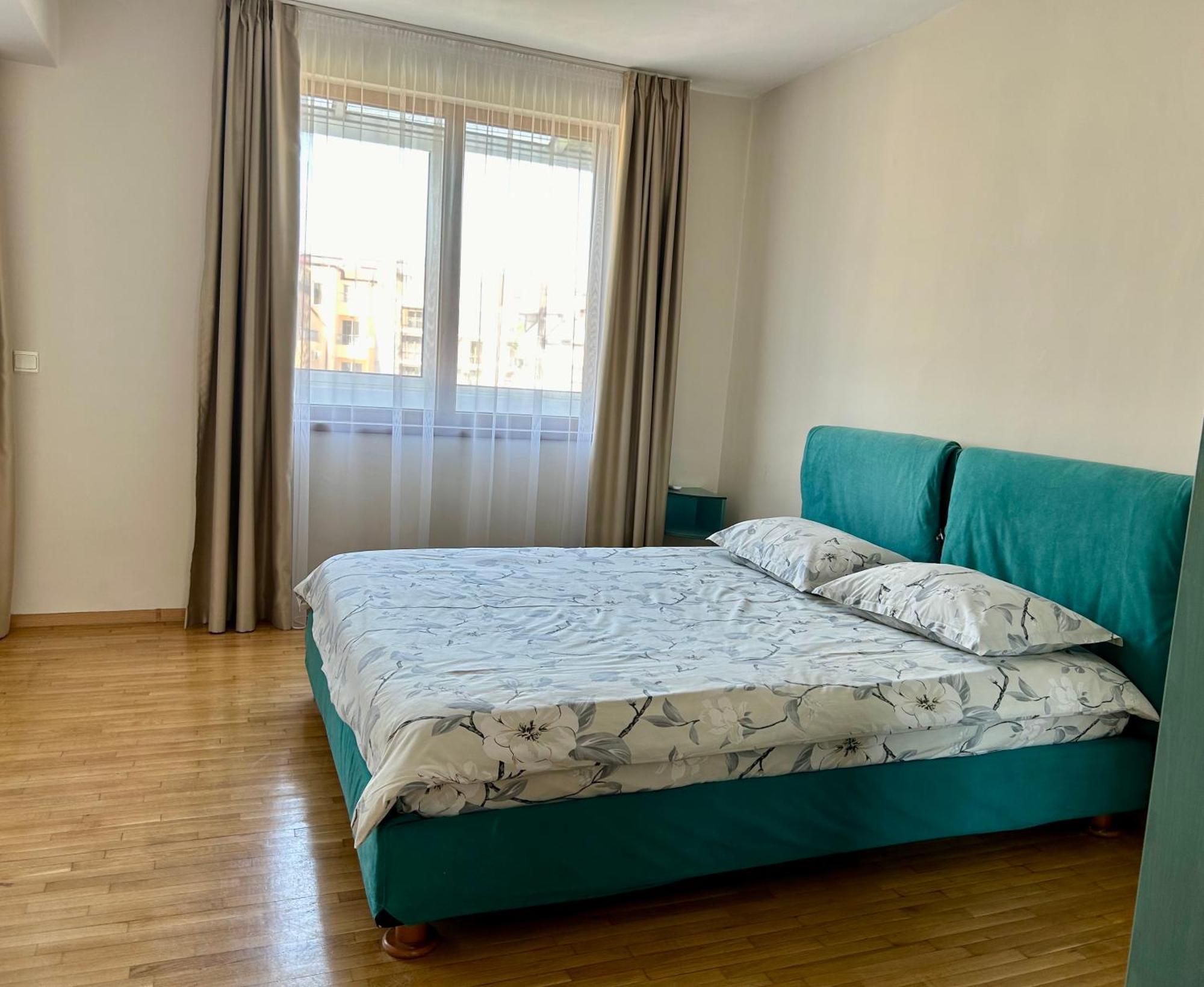 Fenix 2 Bedroom Apartment Varna Center Exterior photo